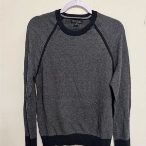 Banana Republic Dark Gray Crewneck Sweater